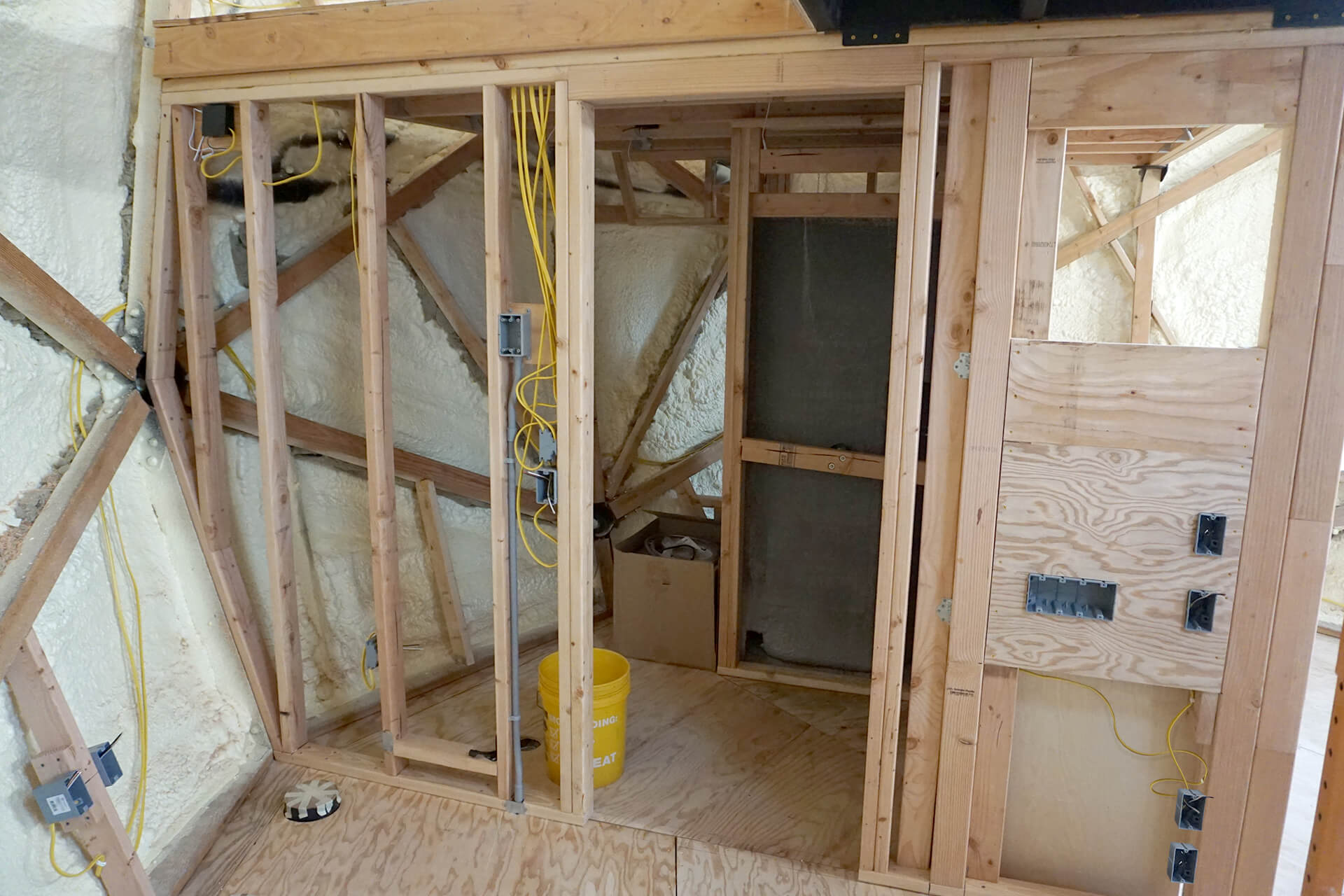 Electrical branch photo number 12.