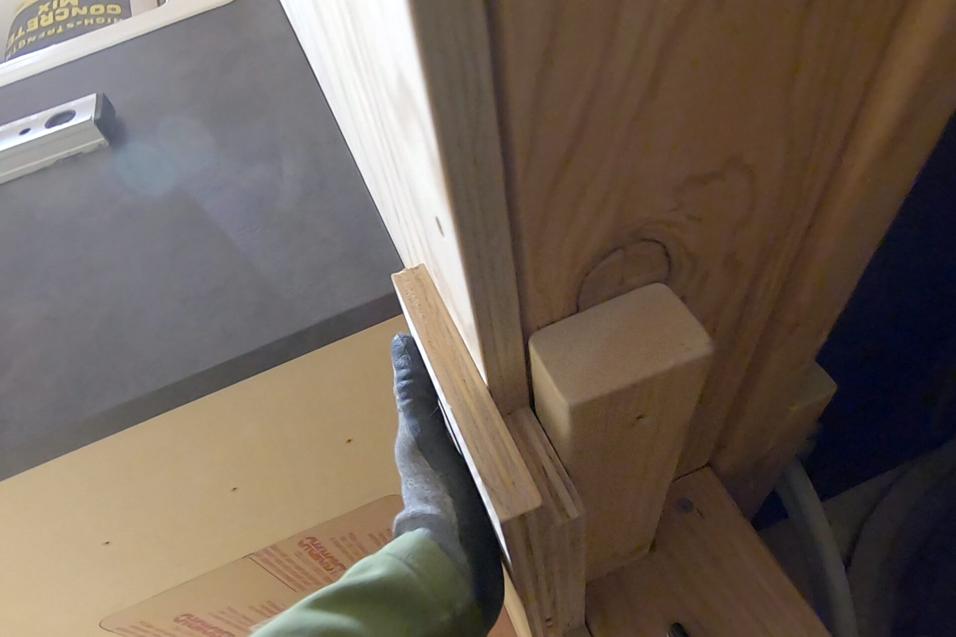 Kitchenette photo number 37.