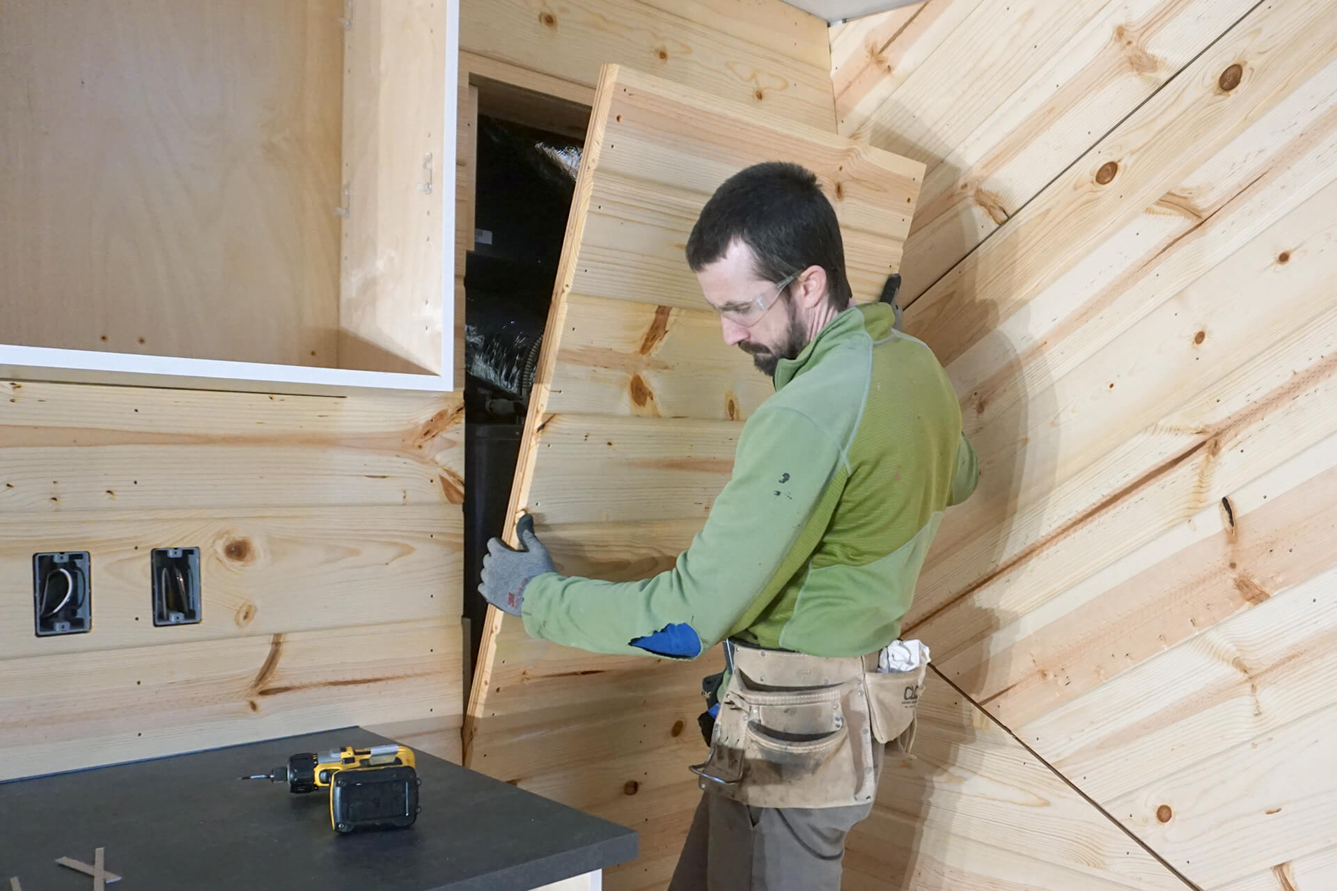 Kitchenette photo number 71.