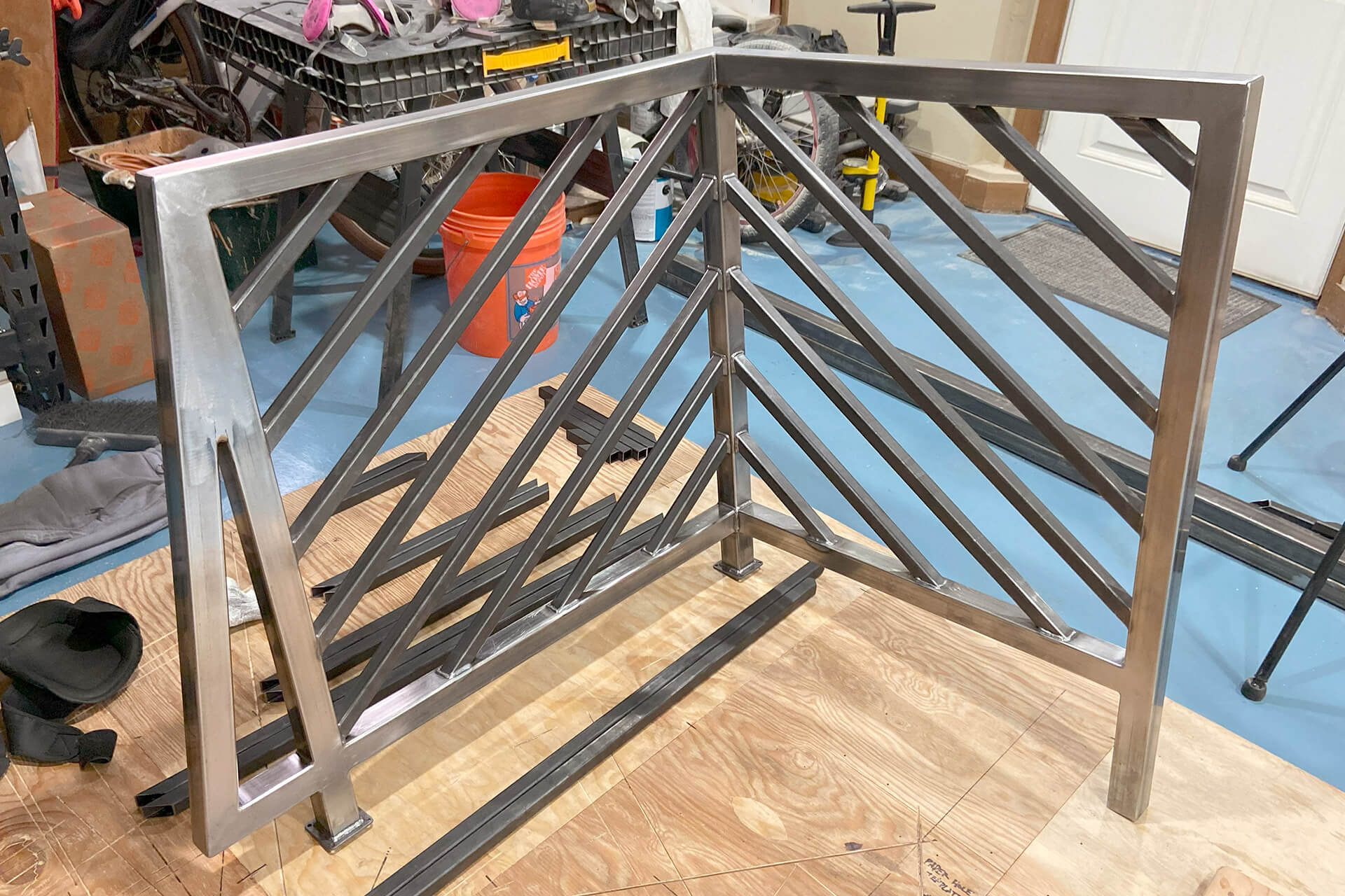 Metalwork railing photo number 30.