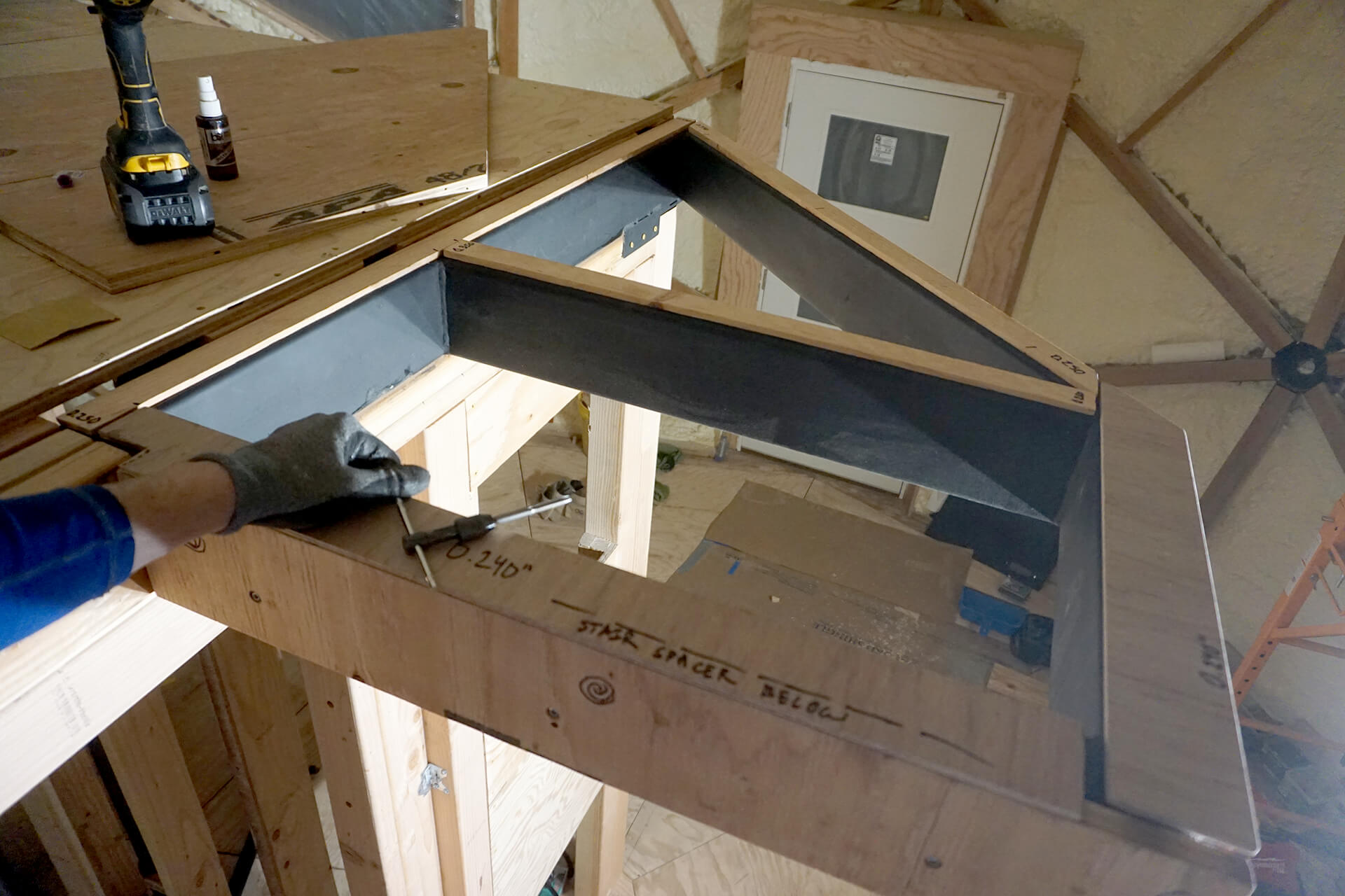 Room framing subfloor photo number 11.