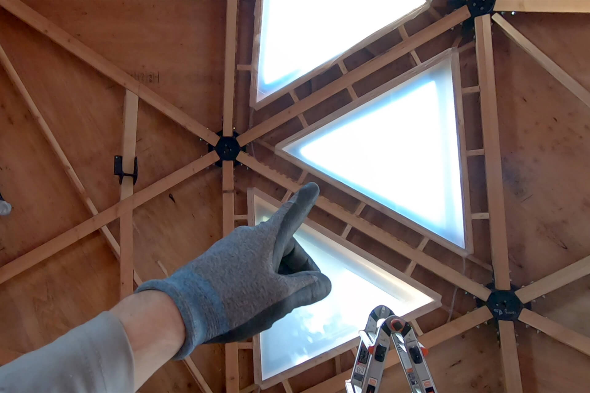 Spray foam photo number 04.