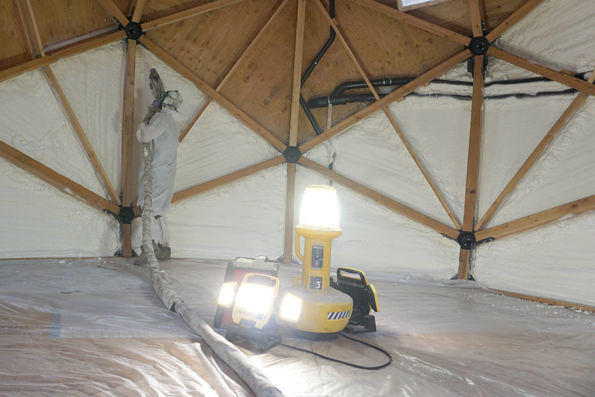 Spray foam photo number 10.