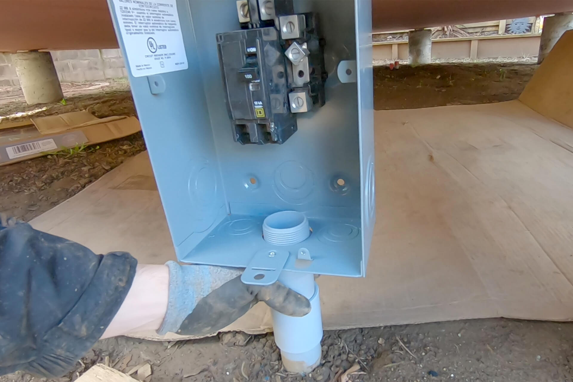 Underfloor photo number 35.