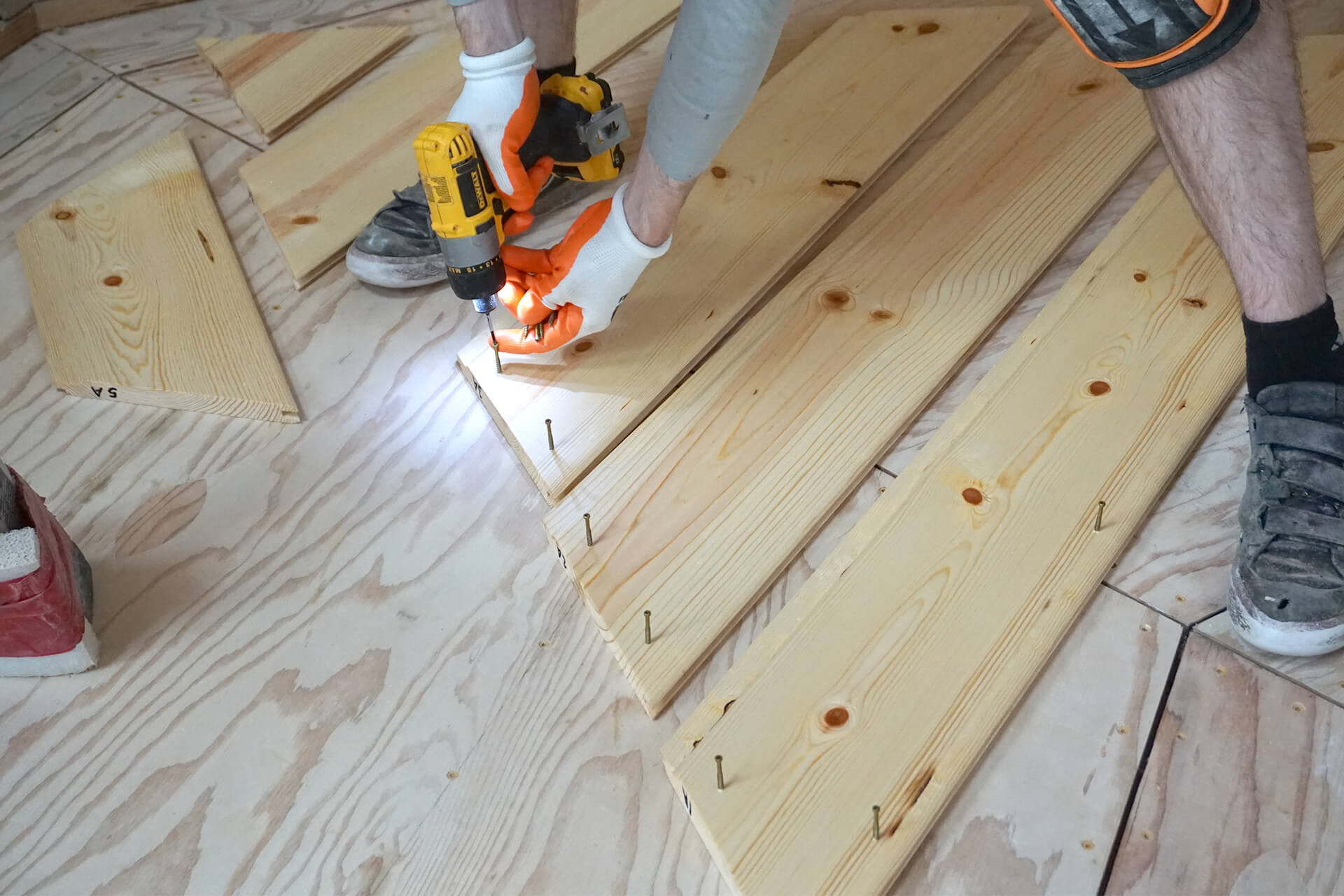 Wood paneling photo number 19.