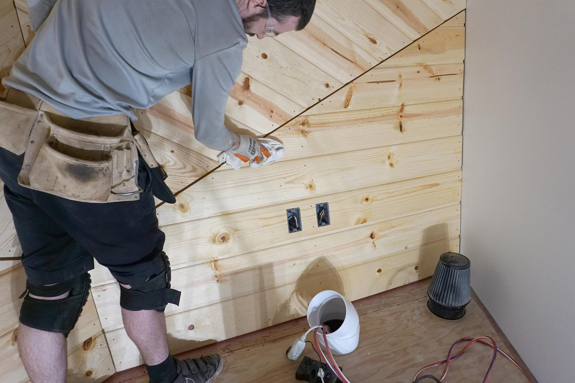 Wood paneling photo number 60.